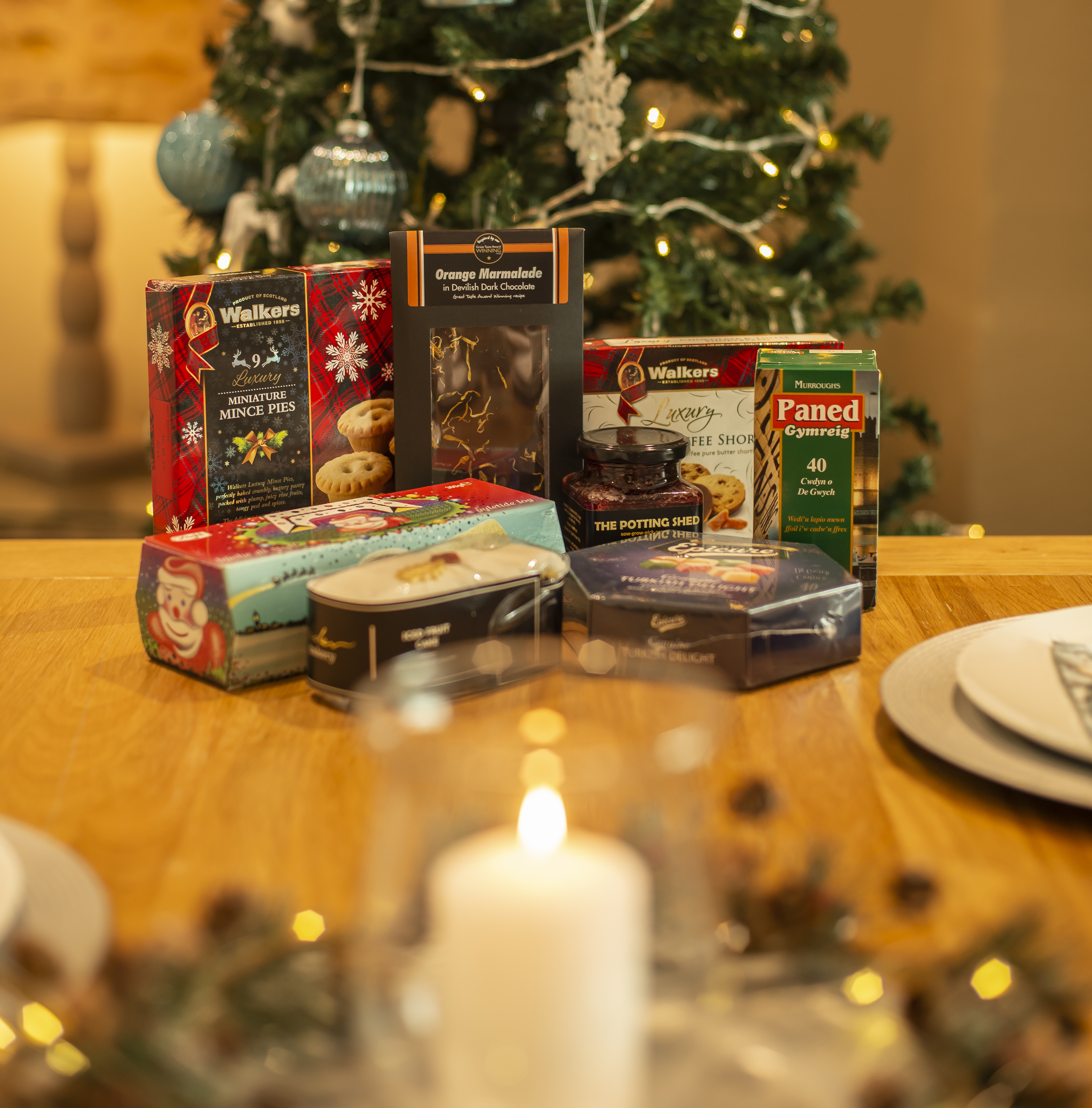 Coastal Cottages Concierge - Christmas Treats