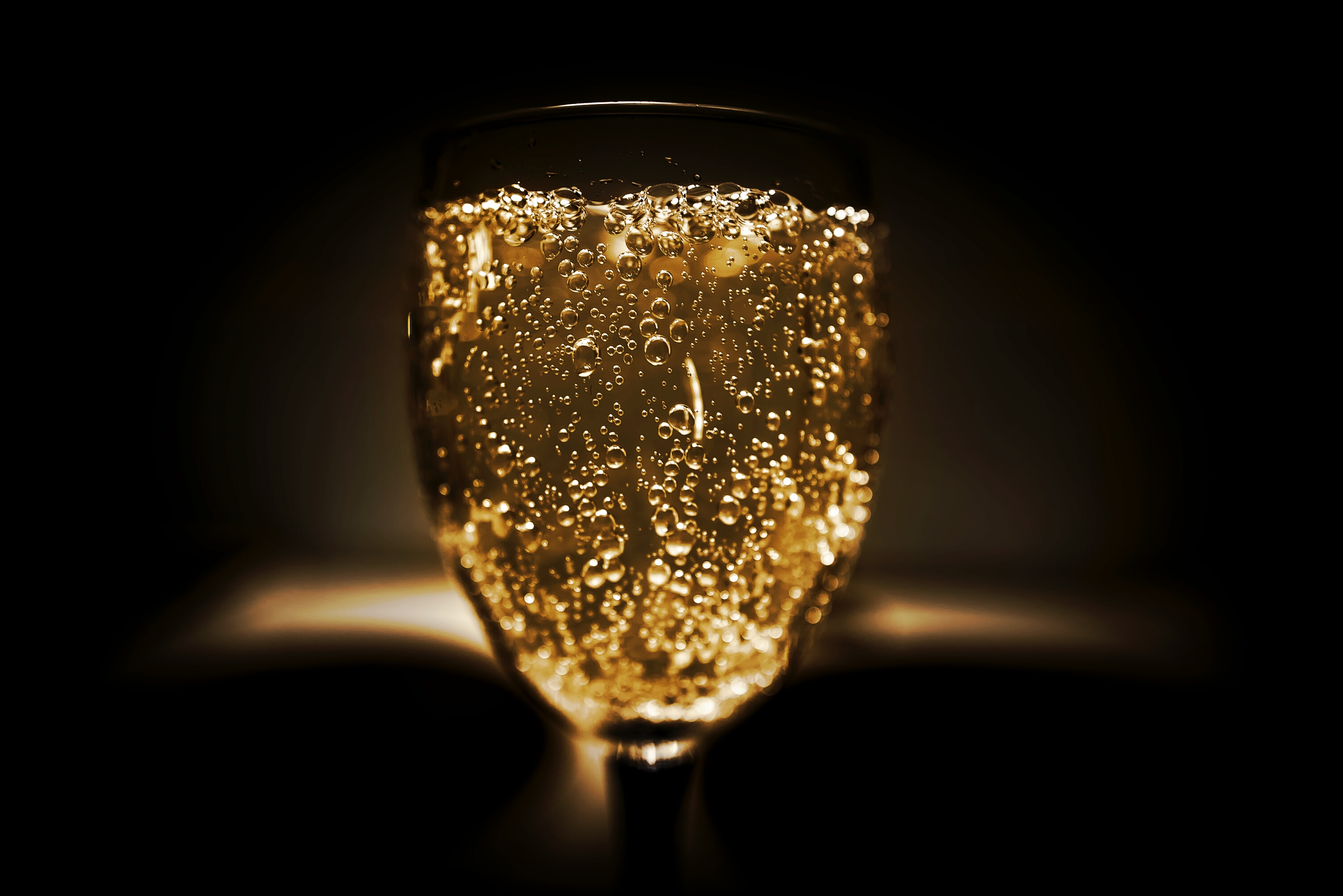 Glass of Heidsieck Monopole Champagne