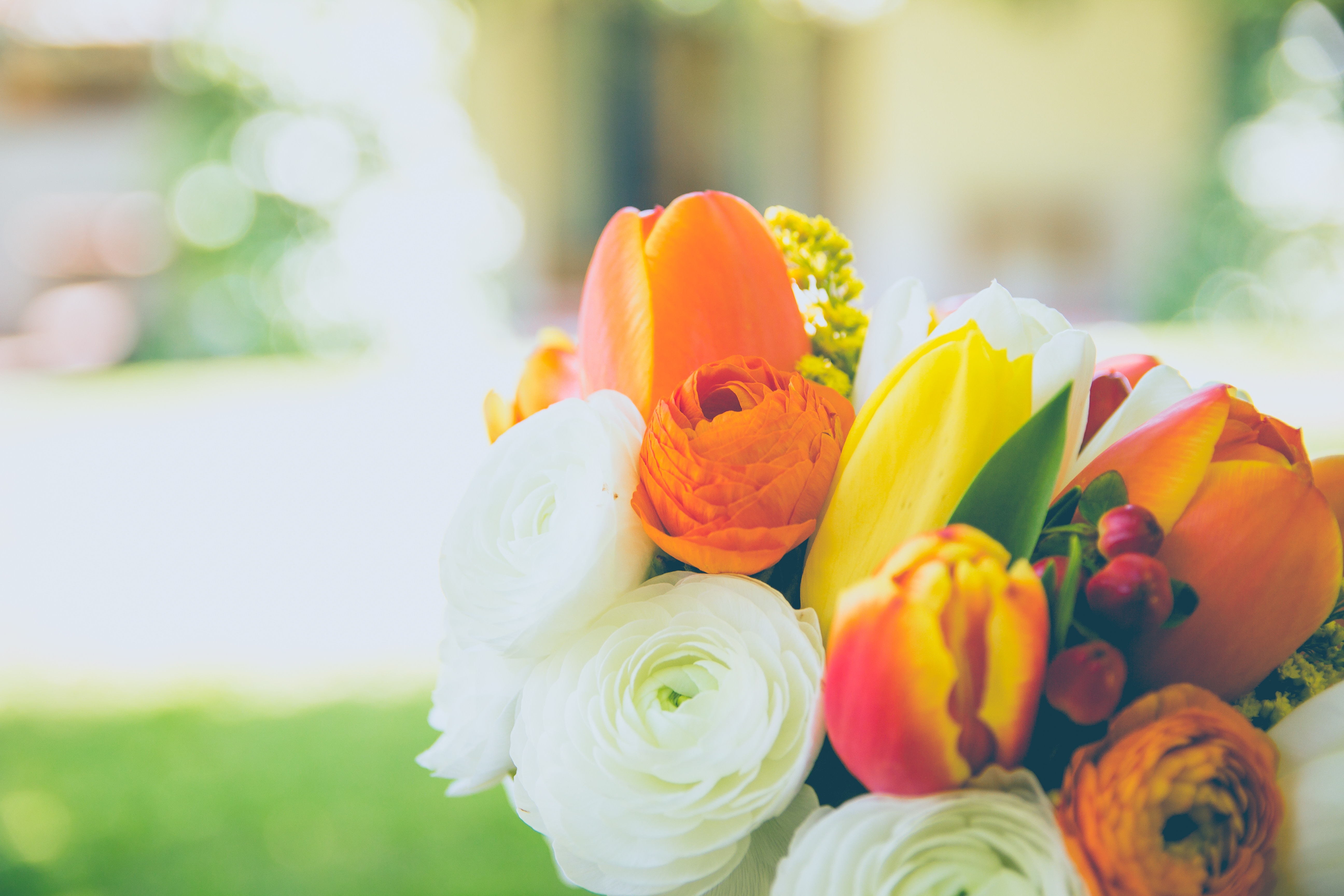Spring Sunlight Bouquet