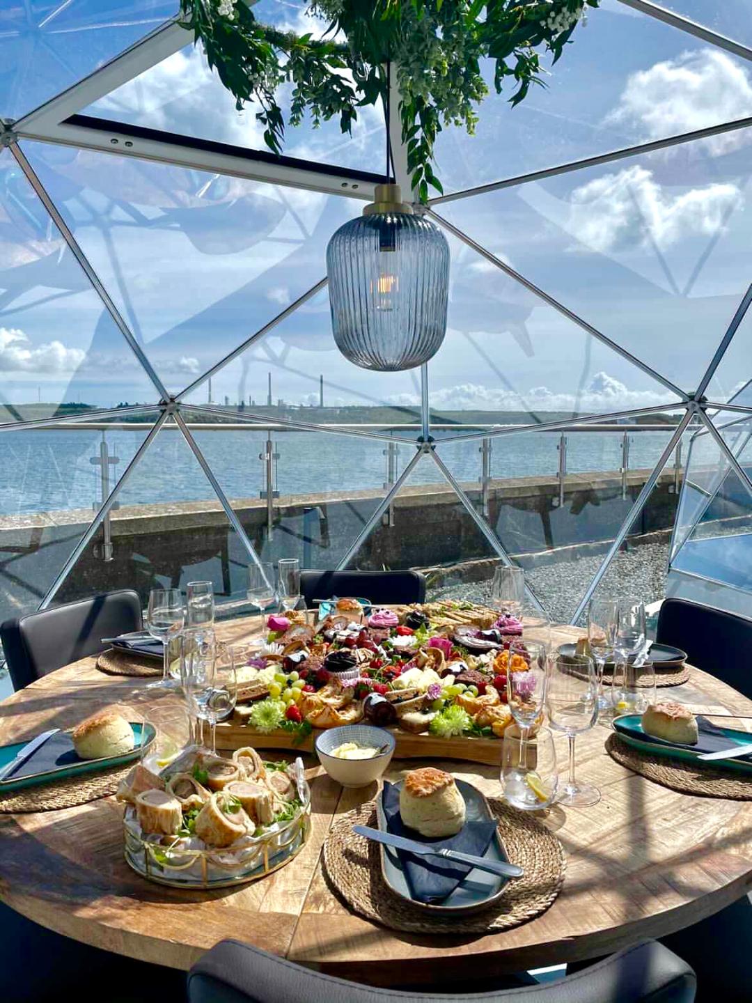 Salt Sea View Bar & Grill