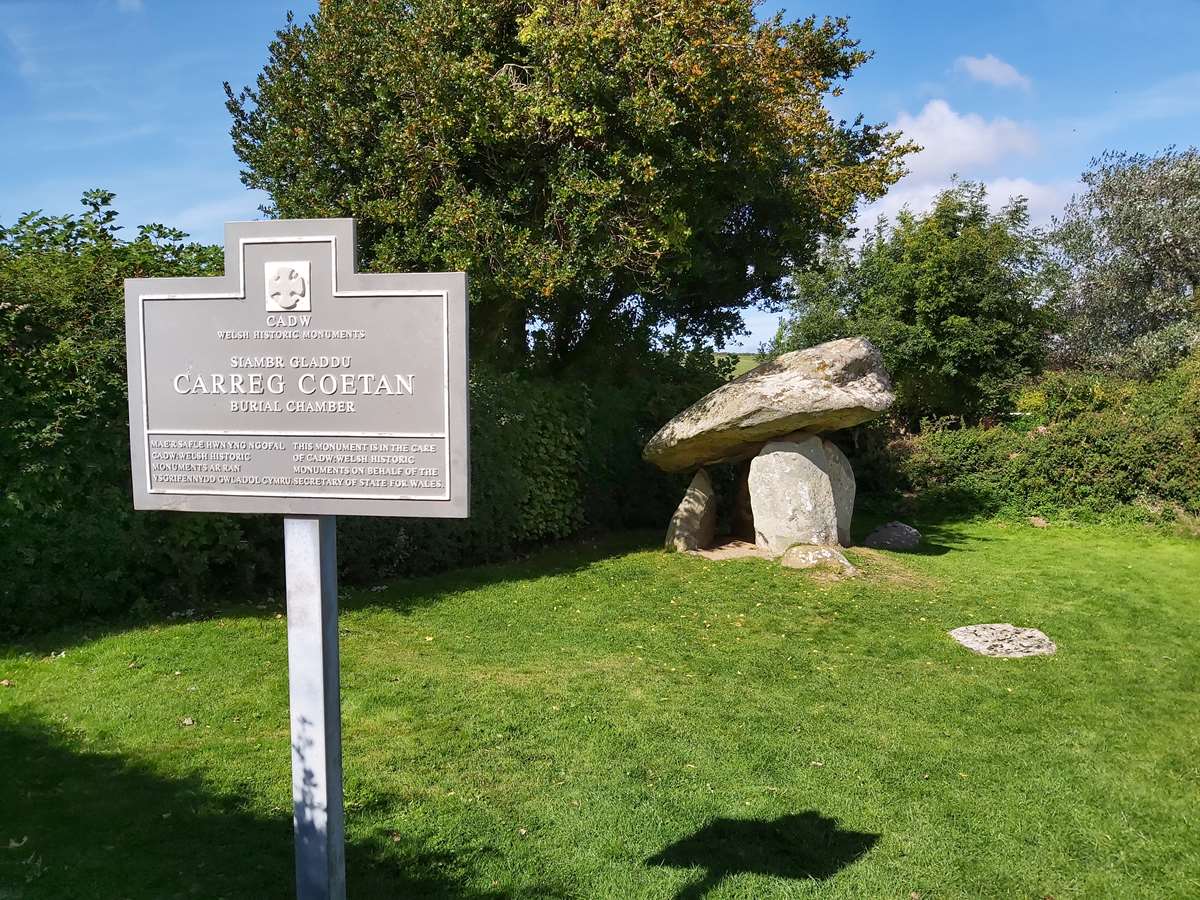 Carreg Coetan Burial Chamber