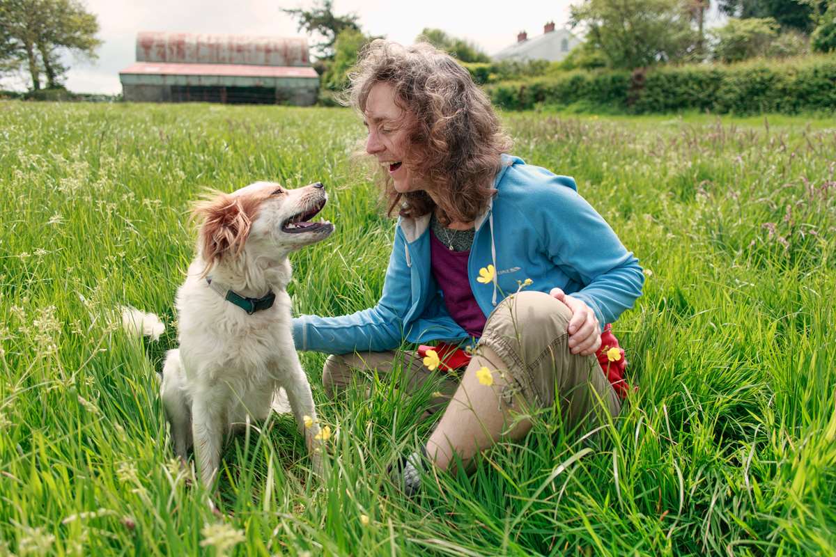 Book a dog friendly holiday cottage in Pembrokeshire with Coastal Cottages