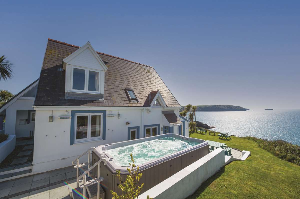 Atlantic Sunset, Little Haven Holiday Cottage in Pembrokeshire