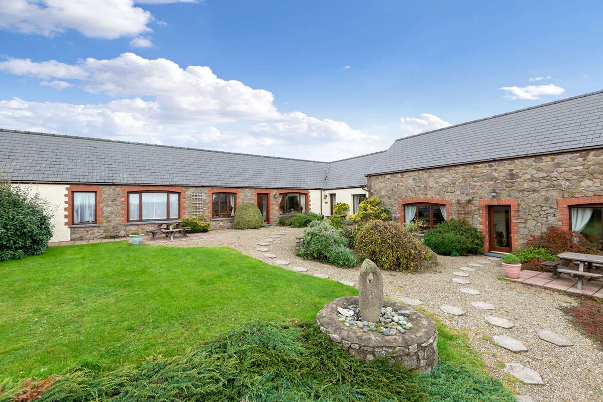 Upper Hoaten Cottages, Pembrokeshire