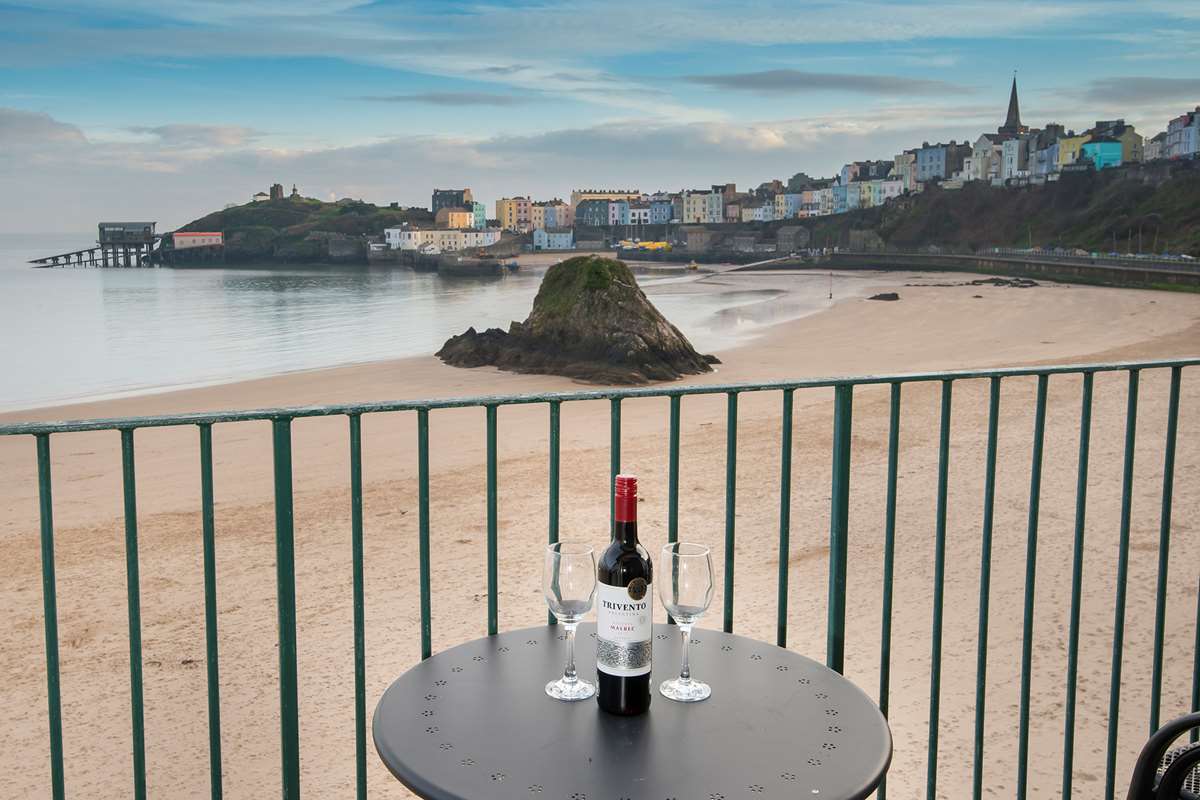 Sunnycove, Tenby