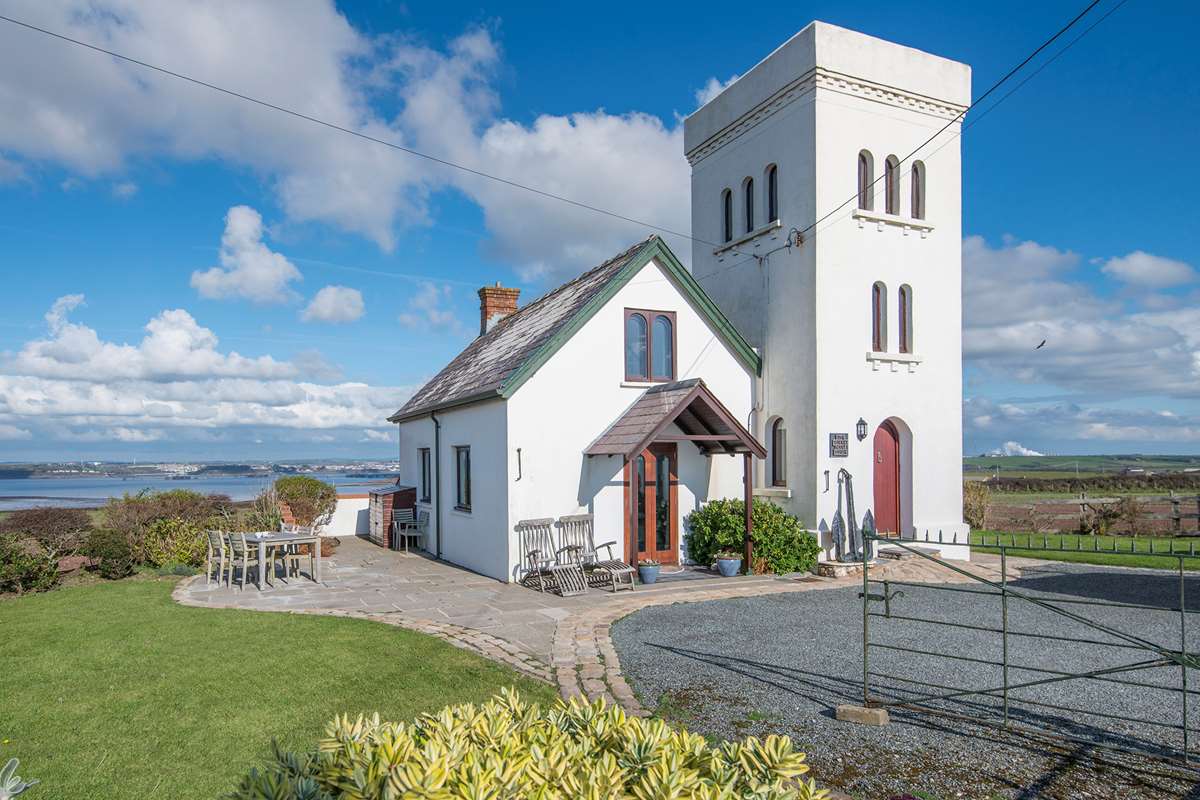 The Rocket Carthouse Holiday Cottage in Pembrokeshire