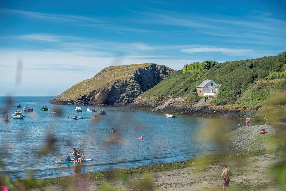 Doves Cottage on the Coast Path in Abercastle Pembrokeshire