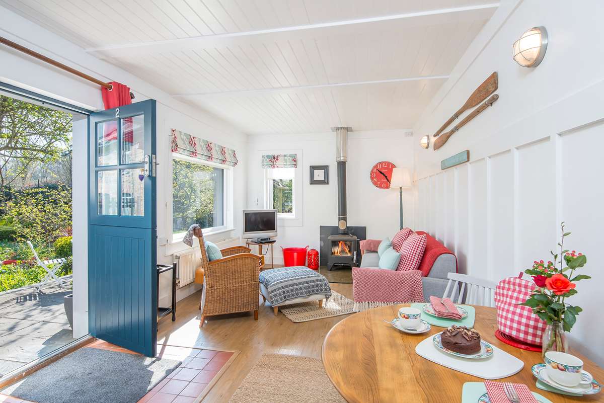 2 penally boathouse mews