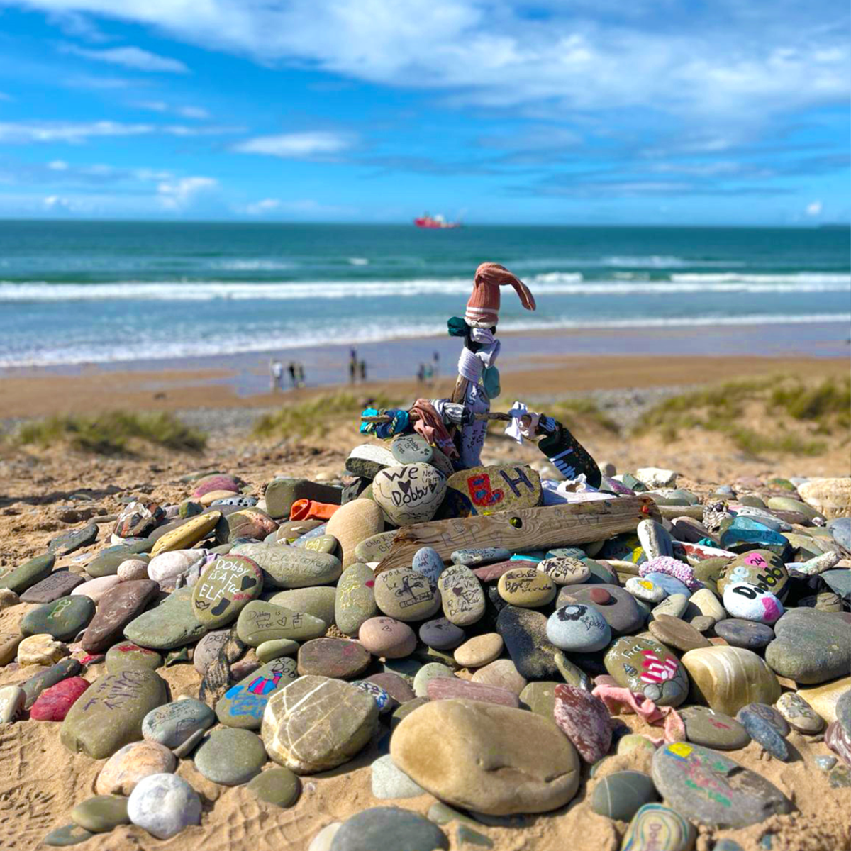 Dobby's Grave, Freshwater West Beach